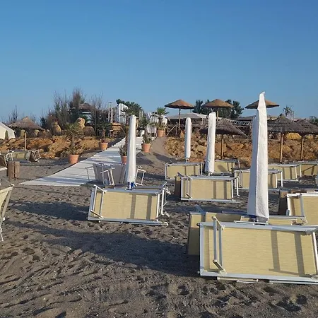 Finestra Sul Glicine Apartman Cirò Marina