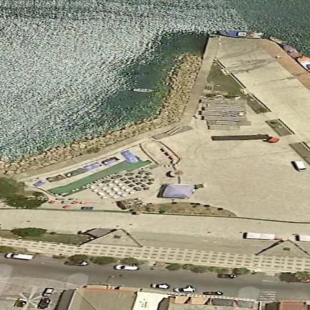 Finestra Sul Glicine شقة Cirò Marina